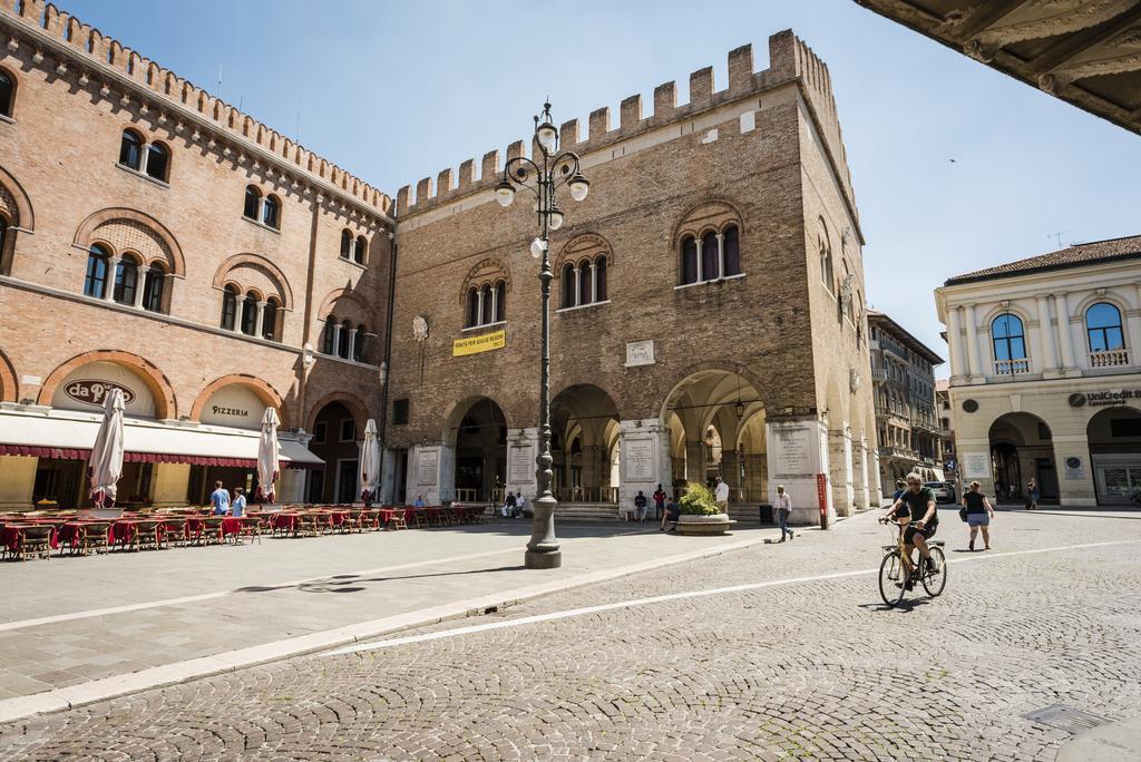 Myplace Piazza Dei Signori Apartments Treviso Luaran gambar
